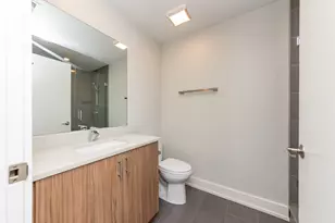 2111 S Halsted St, Chicago, IL 60608 - Photo 16