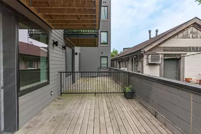 2111 S Halsted Street #205, Chicago, IL 60608 - Photo 22