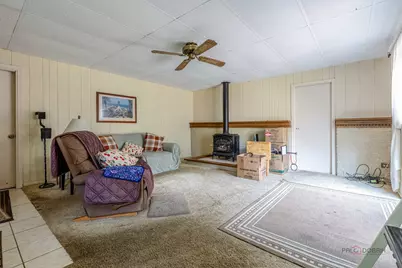 2006 Old Peterson Road, Libertyville, IL 60048 - Photo 8