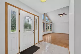 1285 Drawbridge Ln, Lemont, IL 60439 - Photo 4