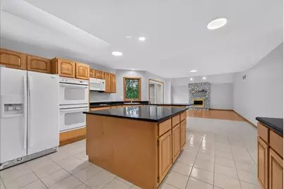 1285 Drawbridge Lane, Lemont, IL 60439 - Photo 8