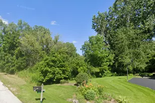 28587 N Monroe St, Wauconda, IL 60084 - Photo 1