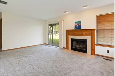 402 Gloria Lane, Oswego, IL 60543 - Photo 18