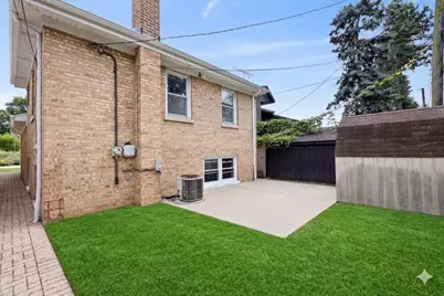 5768 N Lacey Avenue, Chicago, IL 60646 - Photo 22