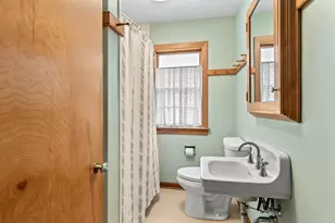 215 N Mill St, Naperville, IL 60540 - Photo 16
