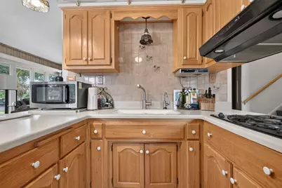 9915 S Kenton Avenue, Oak Lawn, IL 60453 - Photo 4