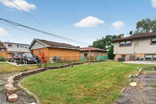 9915 S Kenton Ave, Oak Lawn, IL 60453 - Photo 30