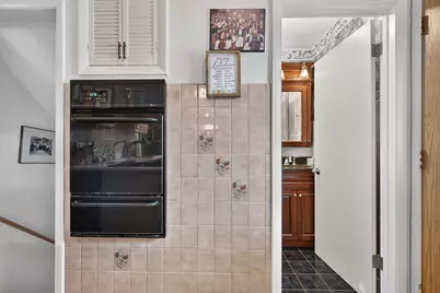 9915 S Kenton Avenue, Oak Lawn, IL 60453 - Photo 6