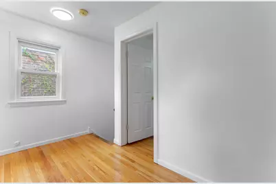 8721 S Merrill Avenue, Chicago, IL 60617 - Photo 22
