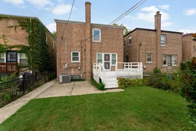 8721 S Merrill Avenue, Chicago, IL 60617 - Photo 32