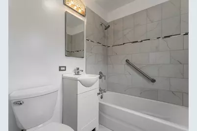 8721 S Merrill Avenue, Chicago, IL 60617 - Photo 14
