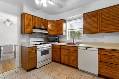 8721 S Merrill Avenue, Chicago, IL 60617 - Photo 12