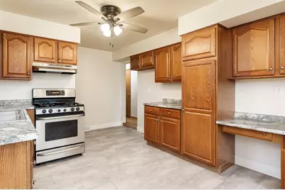 2411 Barton Boulevard, Rockford, IL 61103 - Photo 14