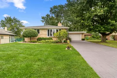 12449 S McVickers Avenue, Palos Heights, IL 60463 - Photo 1