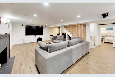 901 Locust Road, Wilmette, IL 60091 - Photo 42