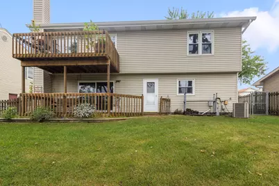 1965 Crescent Lane, Hoffman Estates, IL 60169 - Photo 24