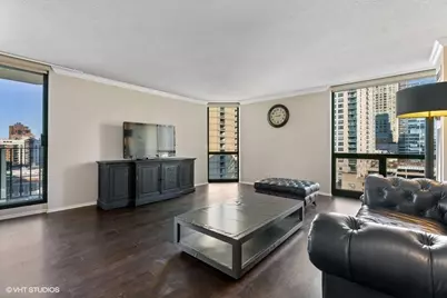 70 W Huron Street #1002, Chicago, IL 60654 - Photo 2