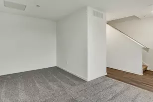 2053 Sequoia Ave, Mundelein, IL 60060 - Photo 14