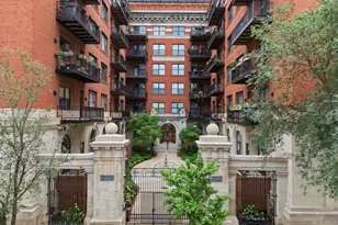 1439 S Michigan Ave, Chicago, IL 60605 - Photo 2