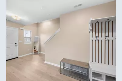 1125 Dock Street, Des Plaines, IL 60018 - Photo 6