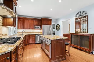 520 Courtland Ave, Park Ridge, IL 60068 - Photo 6