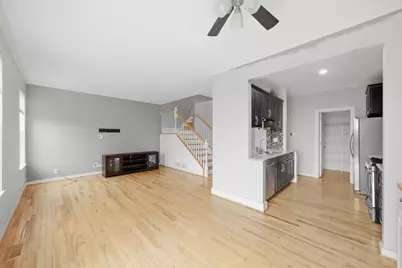 512 N Fox Trail, Round Lake, IL 60073 - Photo 12