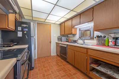 4949 Golf Road #105, Skokie, IL 60077 - Photo 8