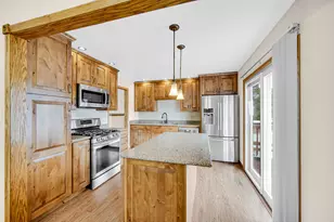 15417 Alameda Ave, Oak Forest, IL 60452 - Photo 8