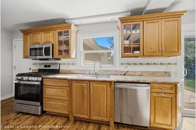 6020 Tyler Drive, Woodridge, IL 60517 - Photo 8