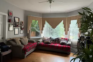 151 Conde St, West Chicago, IL 60185 - Photo 2