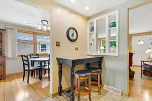 8746 40th St, Lyons, IL 60534 - Photo 10