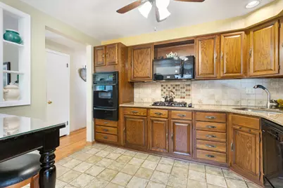 8746 40th Street, Lyons, IL 60534 - Photo 8