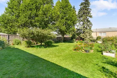 8746 40th Street, Lyons, IL 60534 - Photo 28