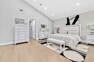 [Address not provided], Northbrook, IL 60062 - Photo 36