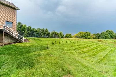 8208 Country Shire Lane, Spring Grove, IL 60081 - Photo 32