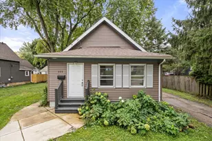 311 Orange St, Elgin, IL 60123 - Photo 1