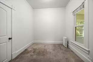 311 Orange St, Elgin, IL 60123 - Photo 8