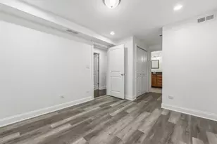 7733 N Marshfield Ave, Chicago, IL 60626 - Photo 10