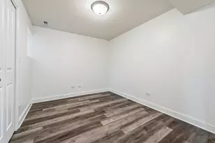 7733 N Marshfield Ave, Chicago, IL 60626 - Photo 14