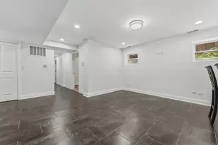 7733 N Marshfield Ave, Chicago, IL 60626 - Photo 8