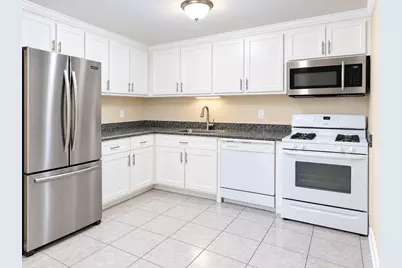 1948 N Hidden Creek Circle #2, Palatine, IL 60074 - Photo 2