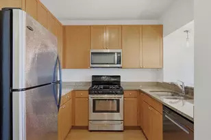 200 N Jefferson St, Chicago, IL 60661 - Photo 2