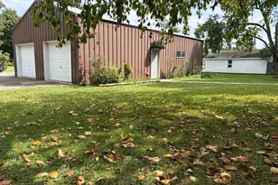 211 N Seminary St, Downs, IL 61736 - Photo 44
