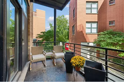 2911 N Western Avenue #111, Chicago, IL 60618 - Photo 30