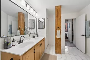 2911 N Western Ave, Chicago, IL 60618 - Photo 24