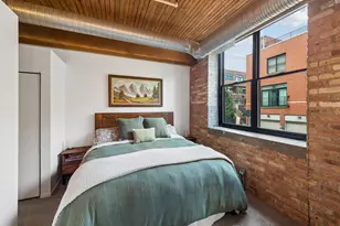 2911 N Western Ave, Chicago, IL 60618 - Photo 22