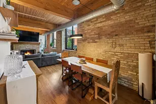 2911 N Western Ave, Chicago, IL 60618 - Photo 12