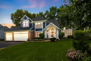2108 Birchwood Ln, Buffalo Grove, IL 60089 - Photo 2