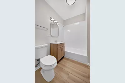 3316 W Le Moyne Street, Chicago, IL 60651 - Photo 8
