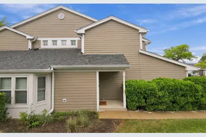 20 Sarahs Grove Lane, Schaumburg, IL 60193 - Photo 2